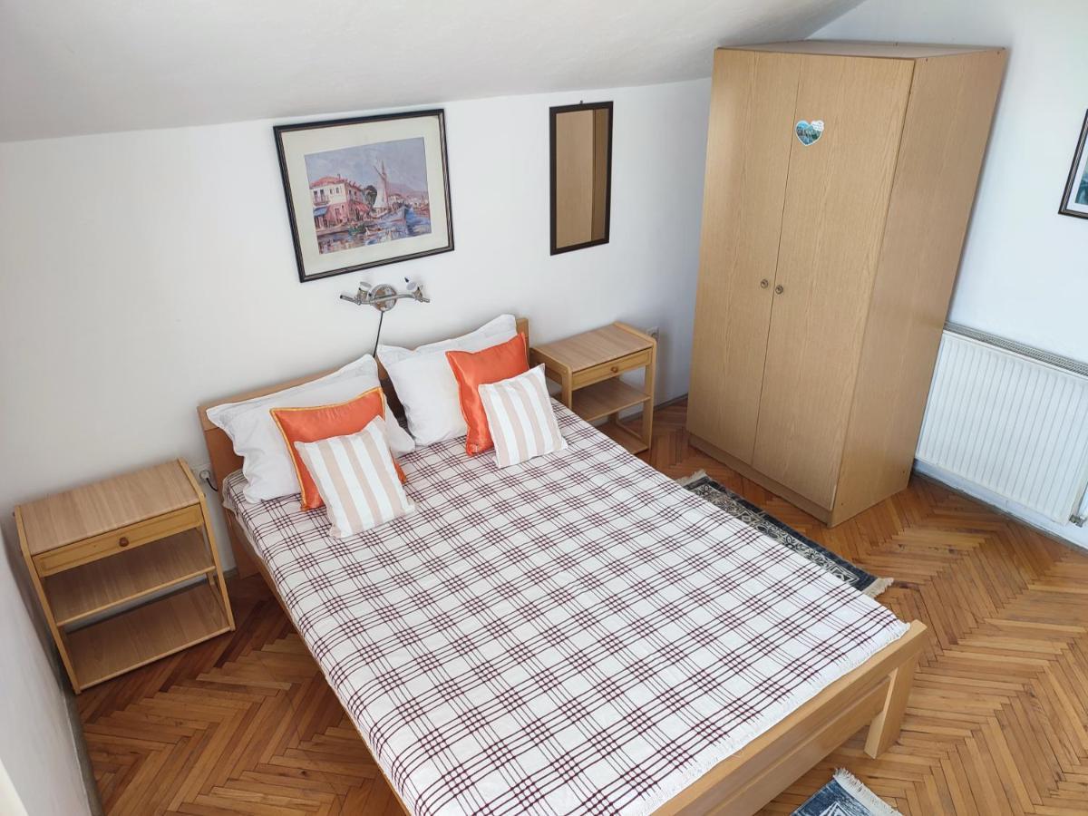 Smestaj Vella Herceg Novi Exterior foto