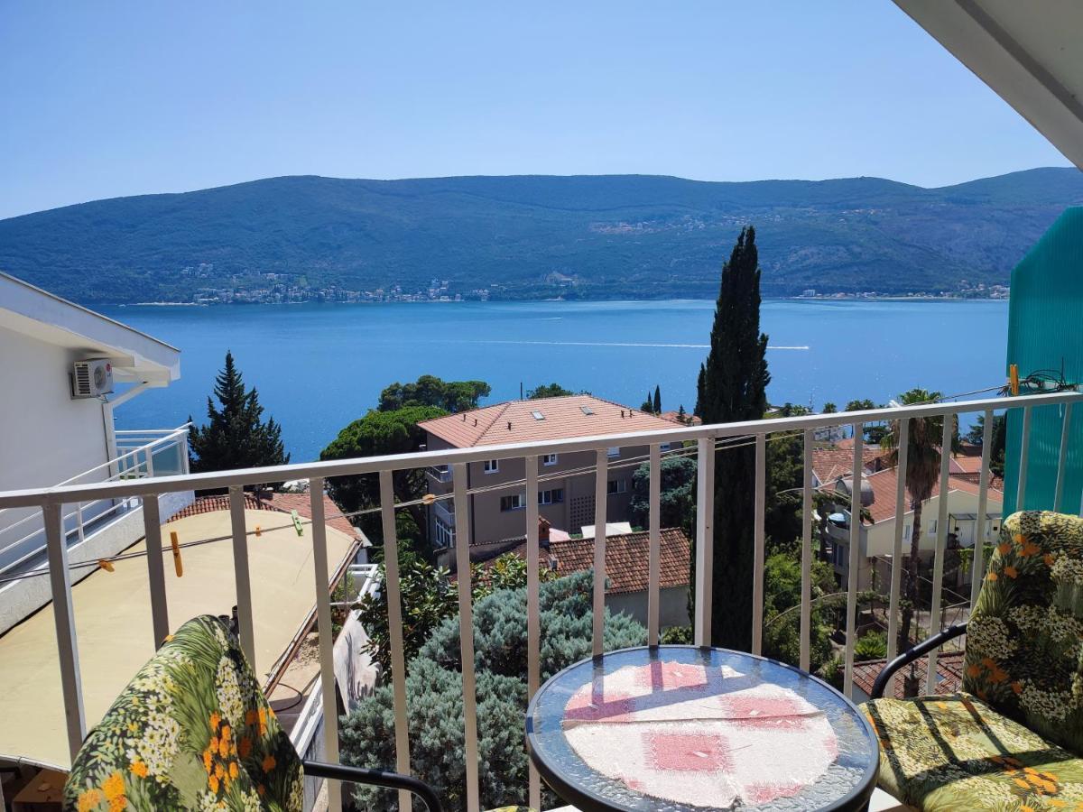 Smestaj Vella Herceg Novi Exterior foto