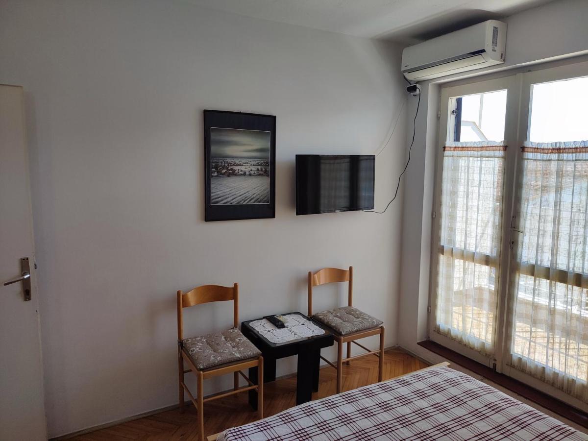 Smestaj Vella Herceg Novi Exterior foto