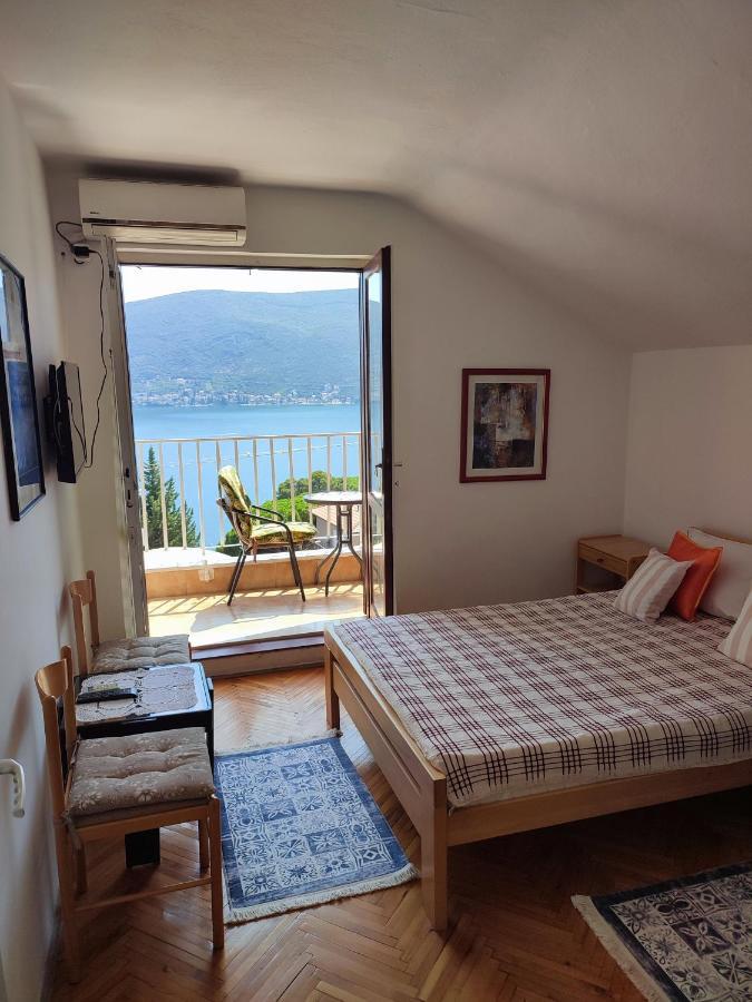Smestaj Vella Herceg Novi Exterior foto