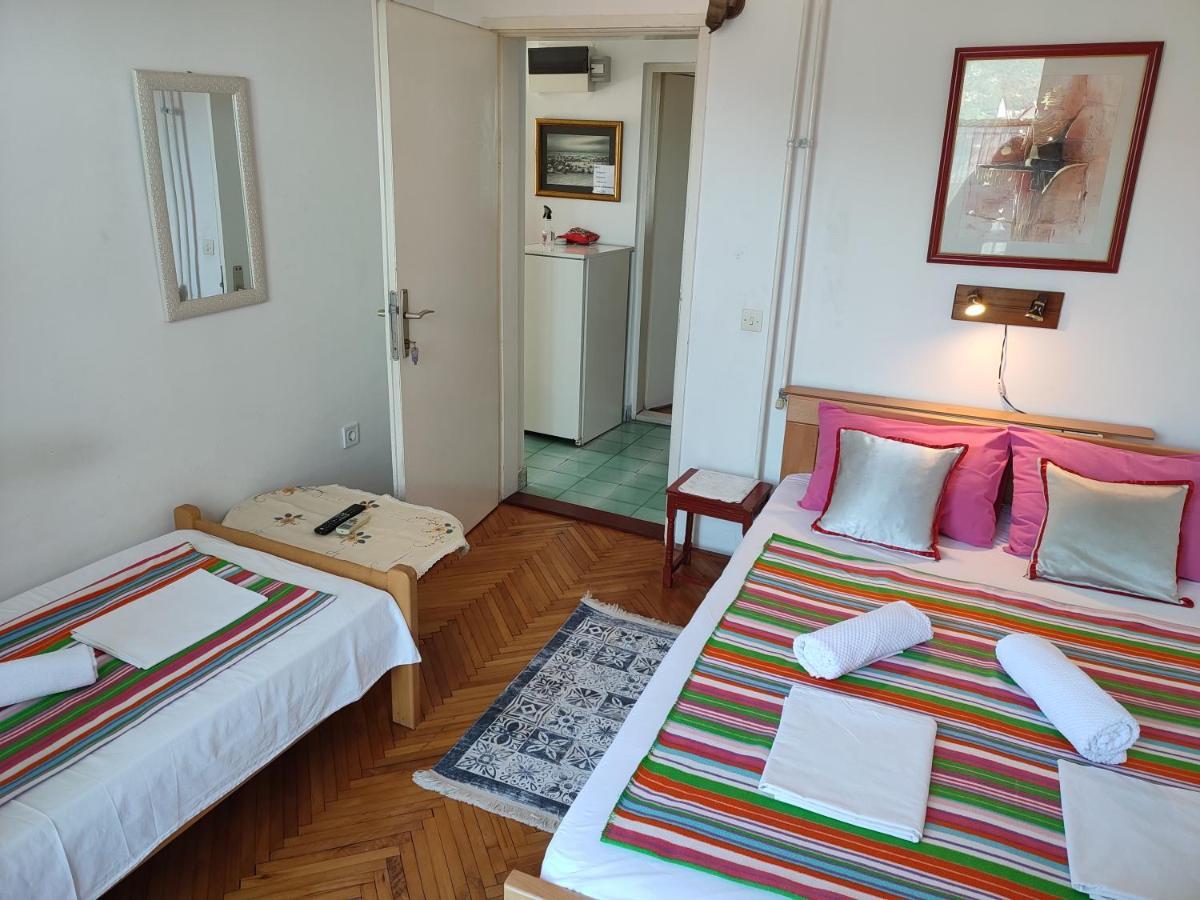 Smestaj Vella Herceg Novi Exterior foto