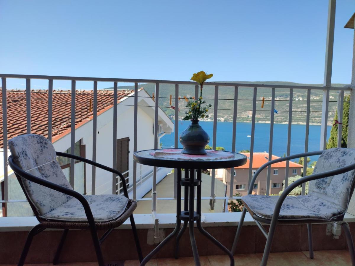 Smestaj Vella Herceg Novi Exterior foto