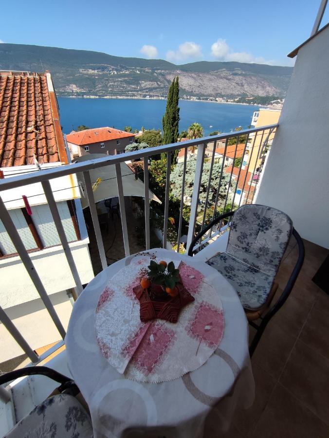 Smestaj Vella Herceg Novi Exterior foto